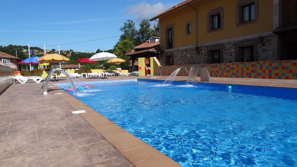 Conjunto Hotelero La Pasera Soto De Cangas Eksteriør billede