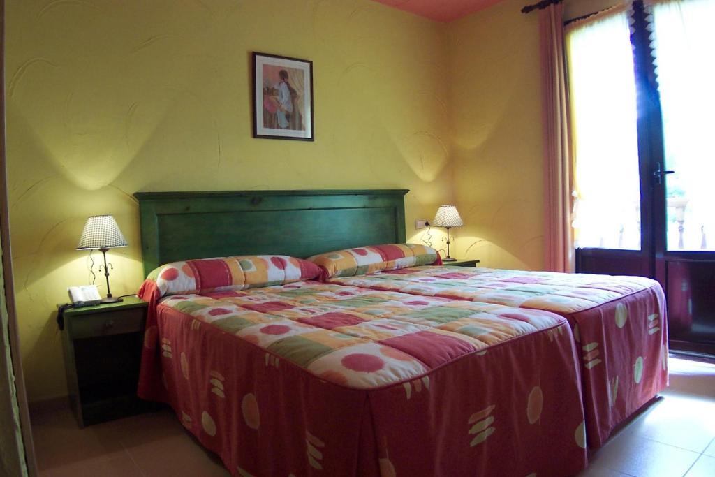 Conjunto Hotelero La Pasera Soto De Cangas Værelse billede