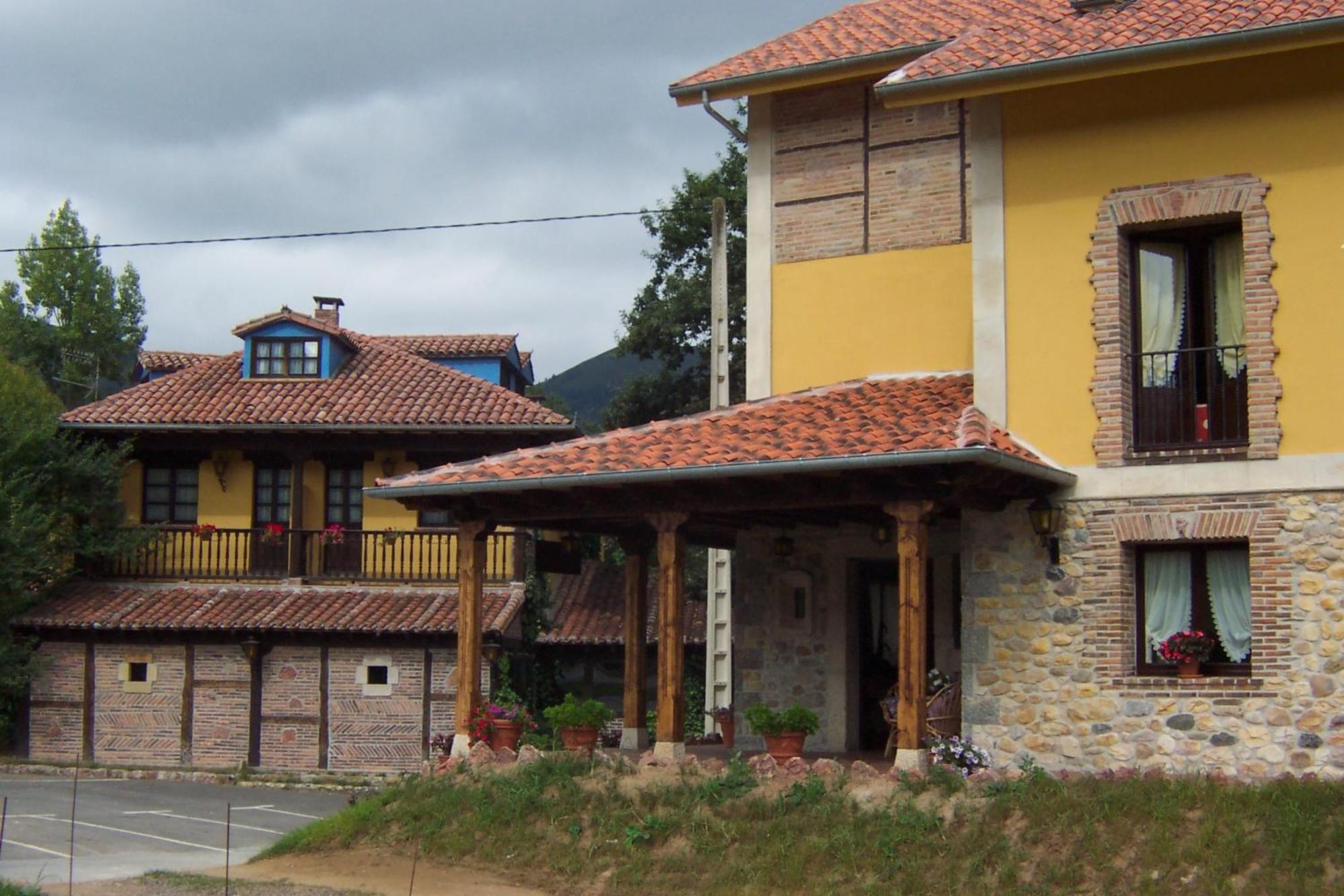 Conjunto Hotelero La Pasera Soto De Cangas Eksteriør billede